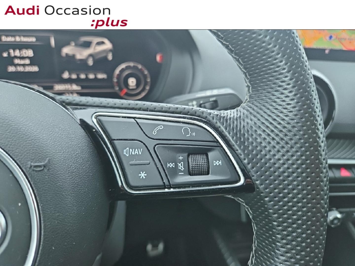 Voitures occasions Audi Q2 S line Saint-Thibault-des-Vignes