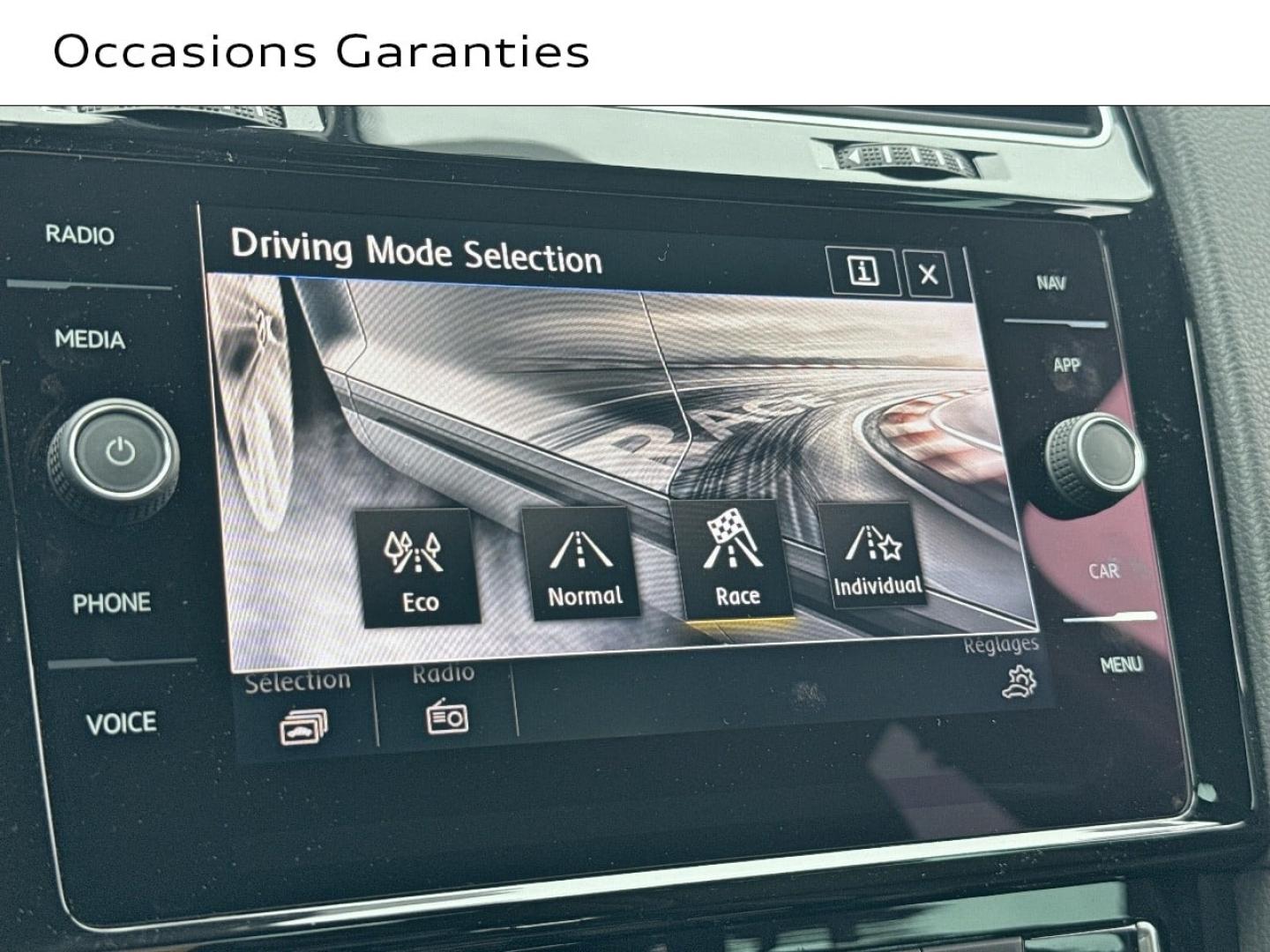 Voitures occasions VOLKSWAGEN GOLF R Saint-Thibault-des-Vignes