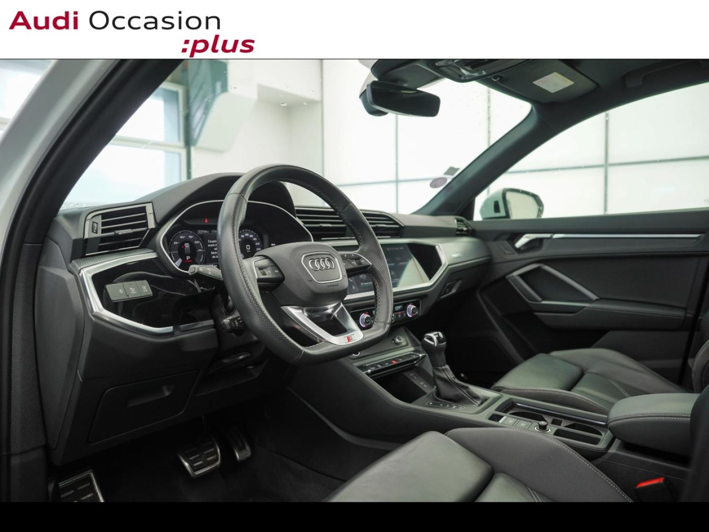 Voitures occasions Audi Q3 S line Montigny-le-Bretonneux