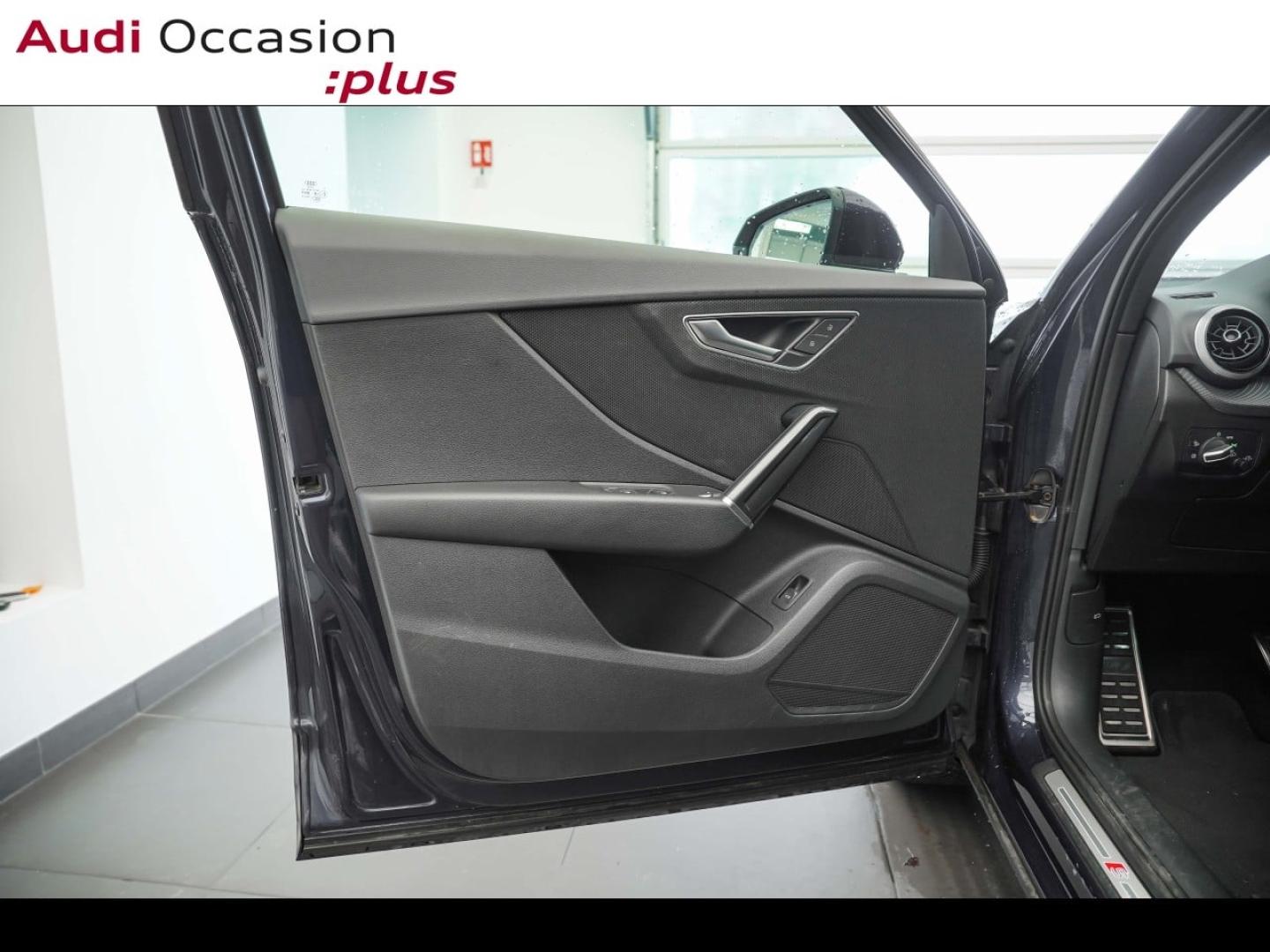 Voitures occasions Audi Q2 S line Montigny-le-Bretonneux