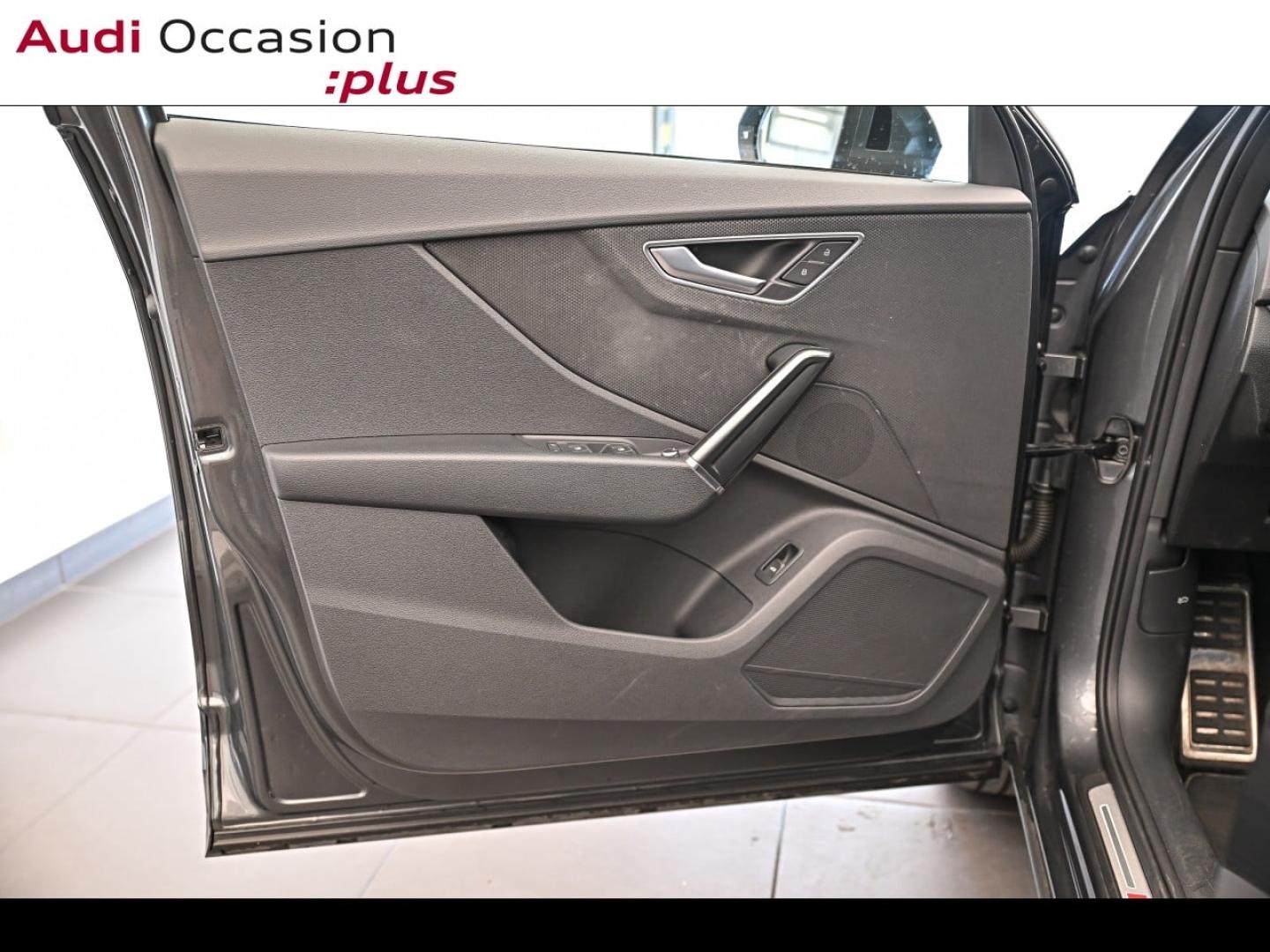 Voitures occasions Audi Q2 S line Montigny-le-Bretonneux