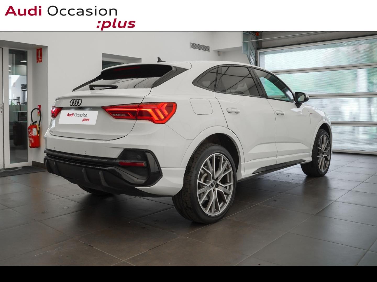 Voitures occasions Audi Q3 Sportback S line Montigny-le-Bretonneux
