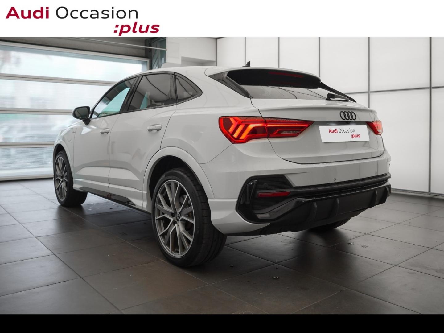Voitures occasions Audi Q3 Sportback S line Montigny-le-Bretonneux