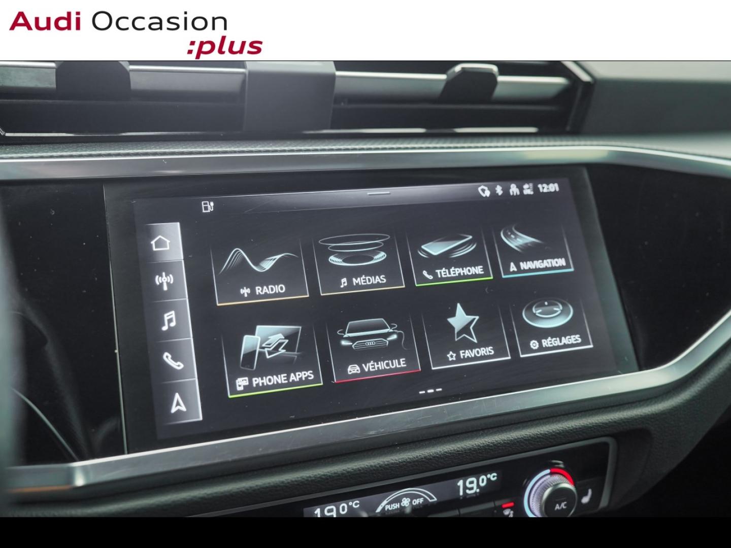 Voitures occasions Audi Q3 S line Montigny-le-Bretonneux