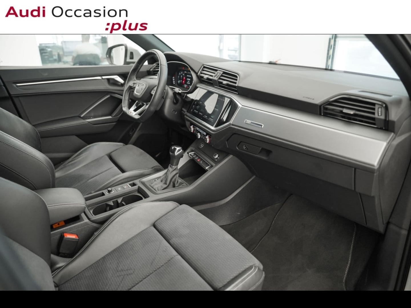 Voitures occasions Audi Q3 Sportback S line Montigny-le-Bretonneux