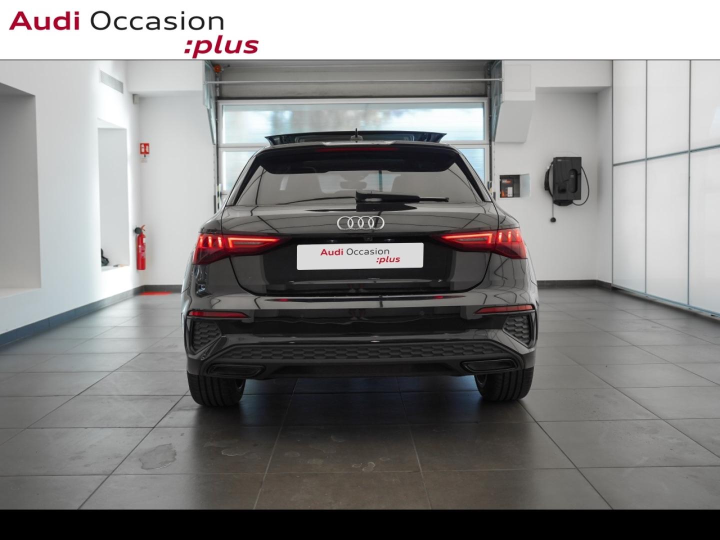 Voitures occasions Audi A3 Sportback S line Montigny-le-Bretonneux