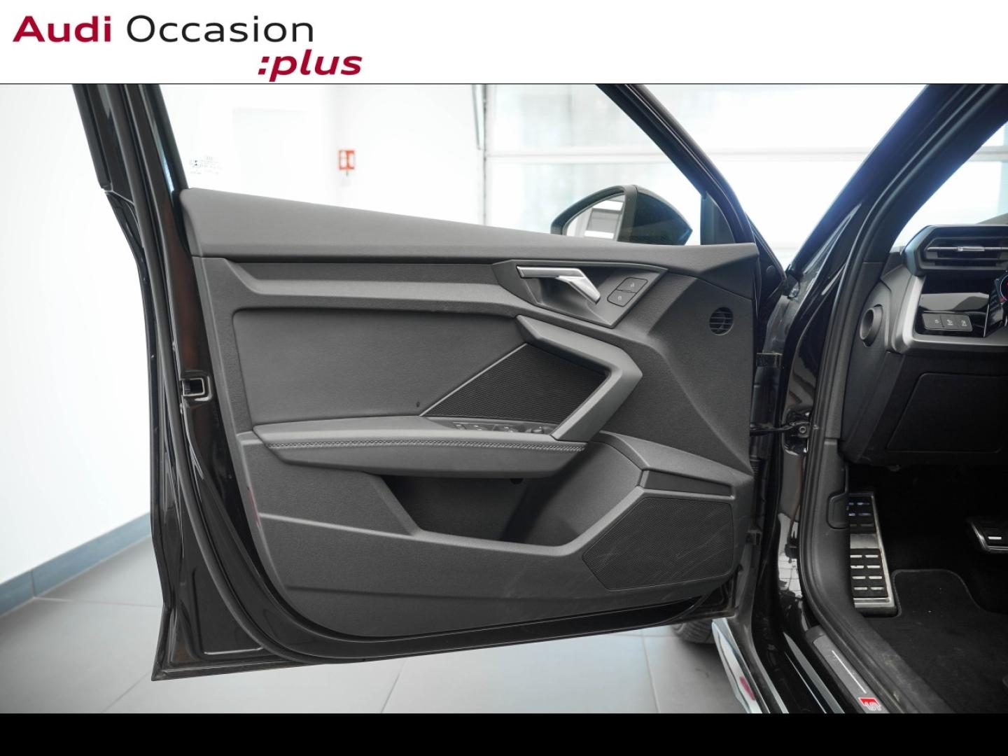 Voitures occasions Audi A3 Sportback S line Montigny-le-Bretonneux