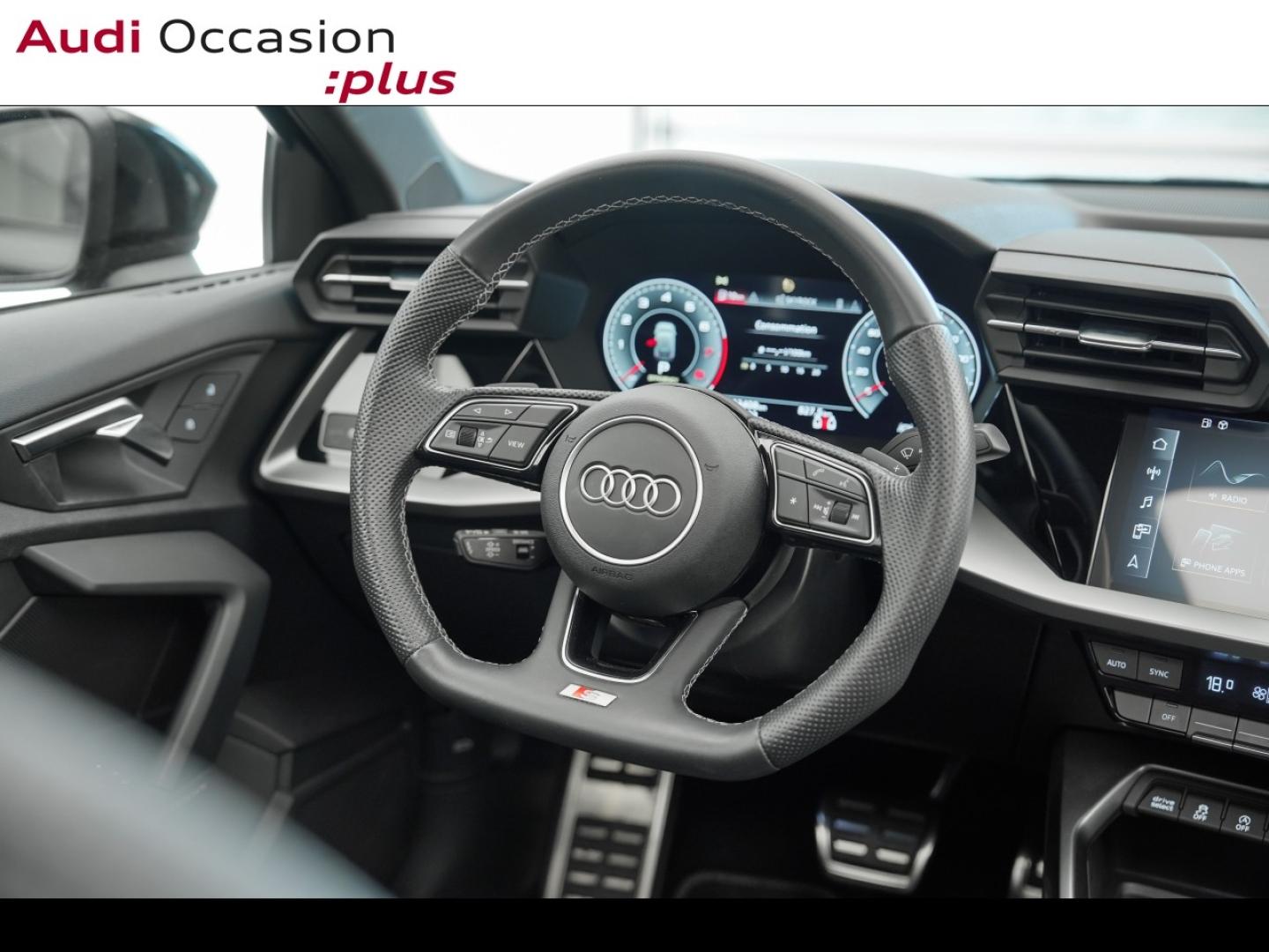 Voitures occasions Audi A3 Sportback S line Montigny-le-Bretonneux