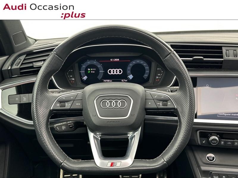 Voitures occasions Audi Q3 S line Montigny-le-Bretonneux