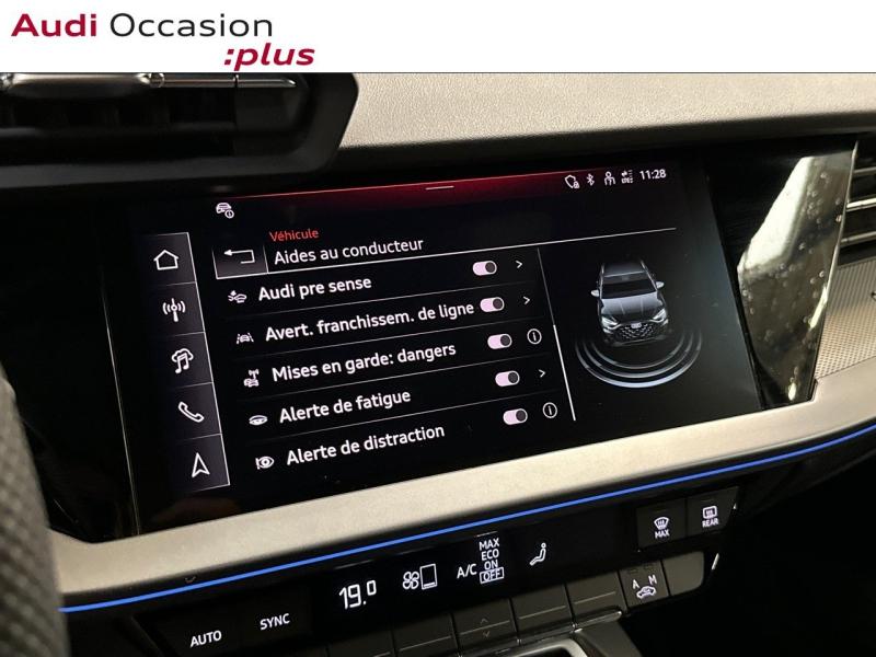 Voitures occasions Audi A3 Sportback S line Montigny-le-Bretonneux