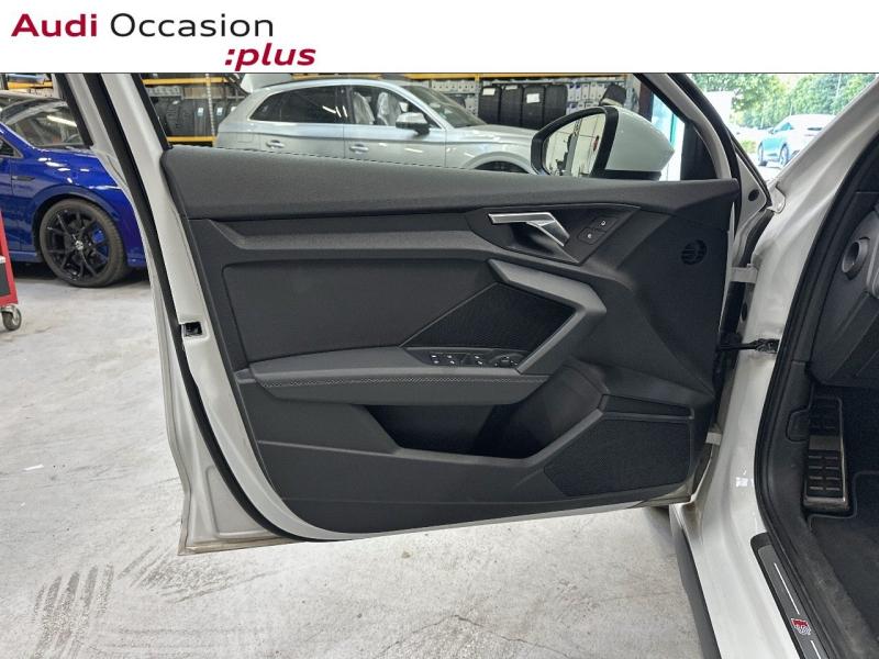 Voitures occasions Audi A3 Sportback S line Montigny-le-Bretonneux