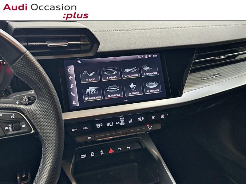 Voitures occasions Audi A3 Sportback S line Montigny-le-Bretonneux