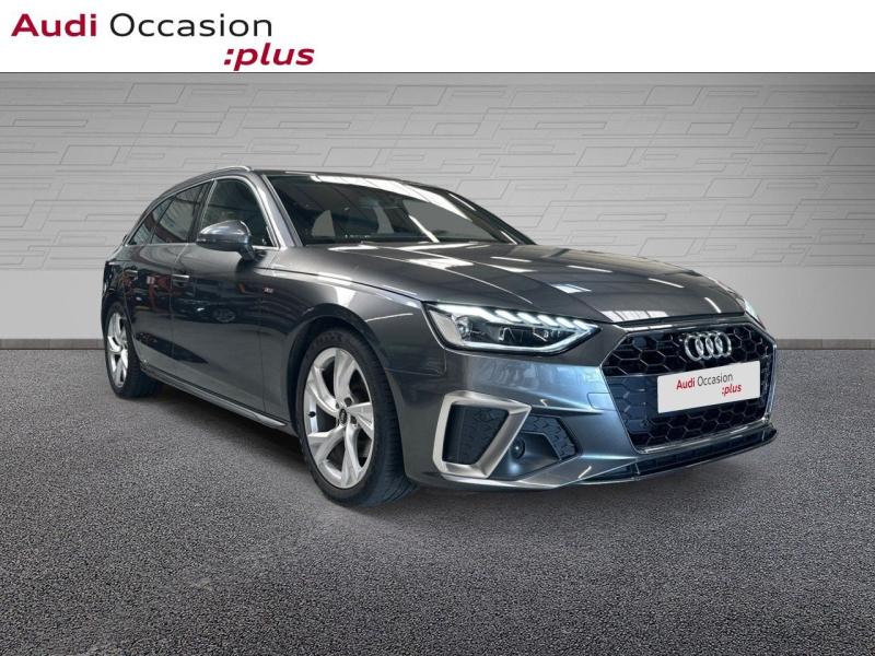 Voitures occasions Audi A4 Avant S line Montigny-le-Bretonneux