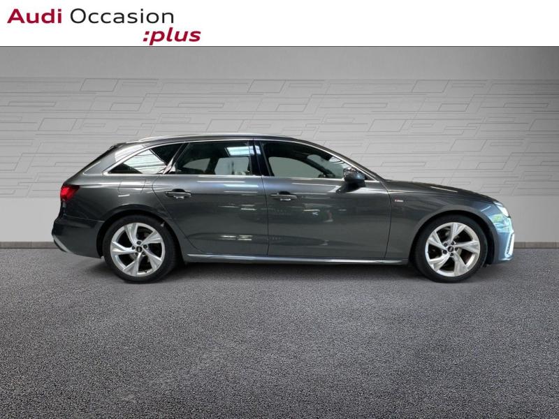 Voitures occasions Audi A4 Avant S line Montigny-le-Bretonneux