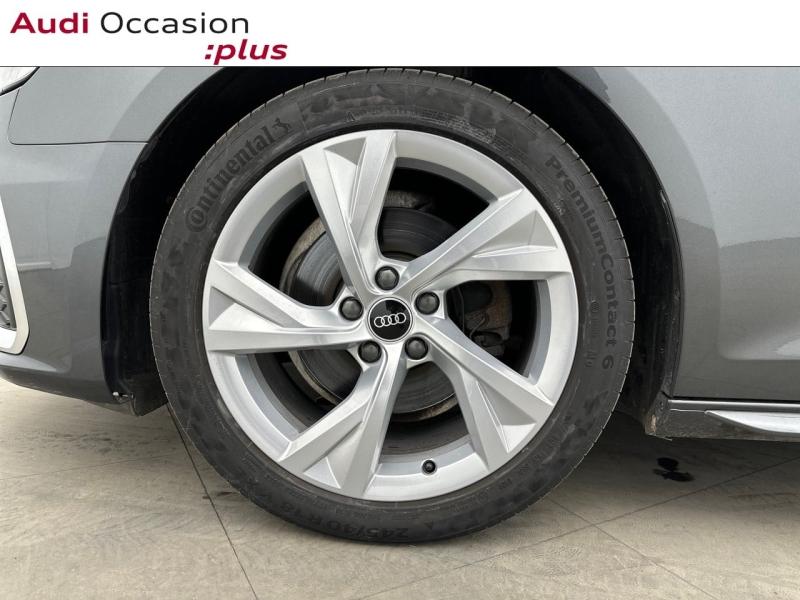 Voitures occasions Audi A4 Avant S line Montigny-le-Bretonneux