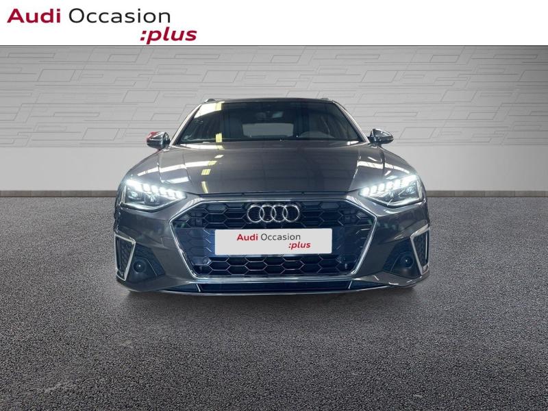 Voitures occasions Audi A4 Avant S line Montigny-le-Bretonneux