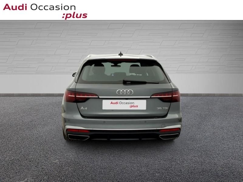 Voitures occasions Audi A4 Avant S line Montigny-le-Bretonneux