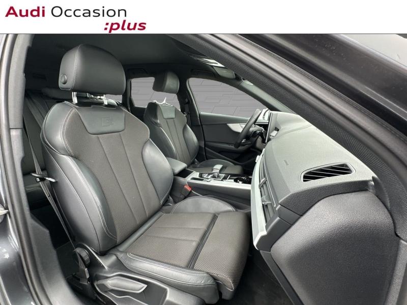 Voitures occasions Audi A4 Avant S line Montigny-le-Bretonneux