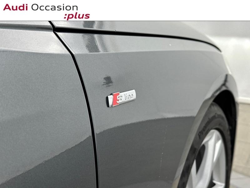 Voitures occasions Audi A4 Avant S line Montigny-le-Bretonneux