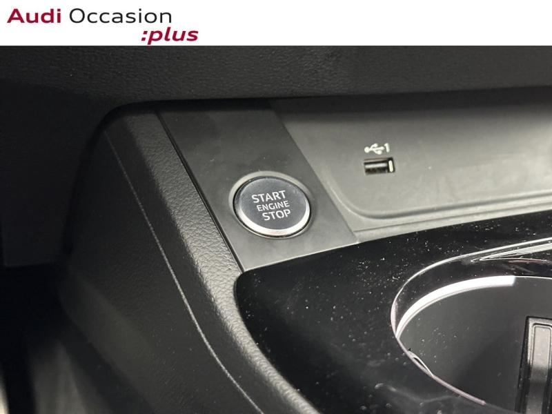 Voitures occasions Audi A4 Avant S line Montigny-le-Bretonneux