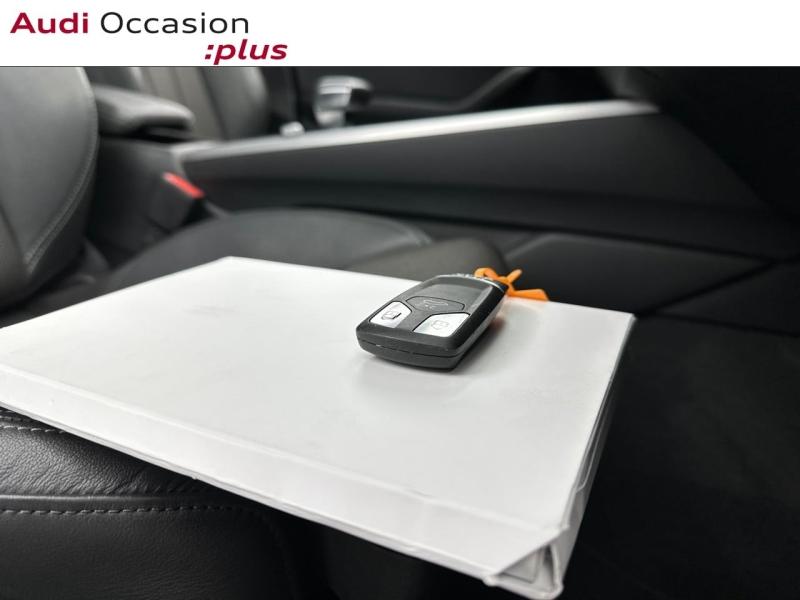 Voitures occasions Audi A4 Avant S line Montigny-le-Bretonneux