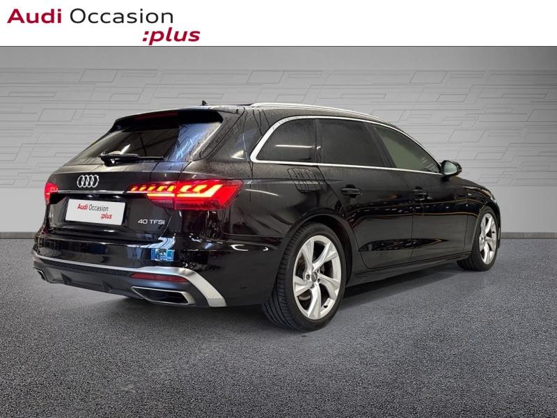 Voitures occasions Audi A4 Avant S line Montigny-le-Bretonneux