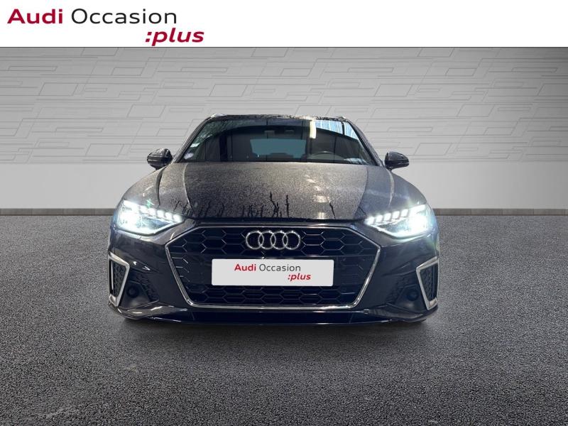 Voitures occasions Audi A4 Avant S line Montigny-le-Bretonneux