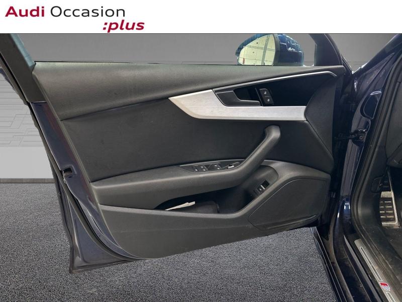 Voitures occasions Audi A4 Avant S line Montigny-le-Bretonneux