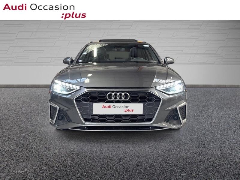 Voitures occasions Audi A4 Avant S line Montigny-le-Bretonneux