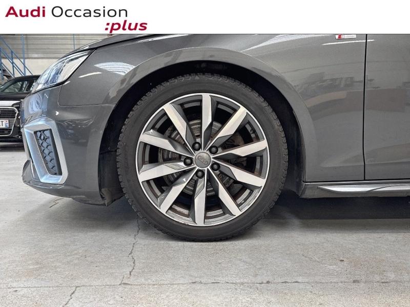 Voitures occasions Audi A4 Avant S line Montigny-le-Bretonneux