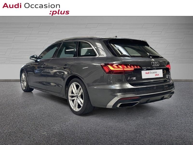 Voitures occasions Audi A4 Avant S line Montigny-le-Bretonneux