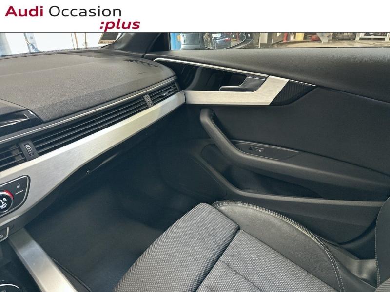 Voitures occasions Audi A4 Avant S line Montigny-le-Bretonneux