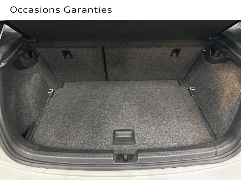 Voitures occasions VOLKSWAGEN POLO Carat Montigny-le-Bretonneux