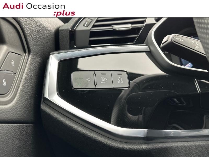 Voitures occasions Audi Q3 S line Montigny-le-Bretonneux