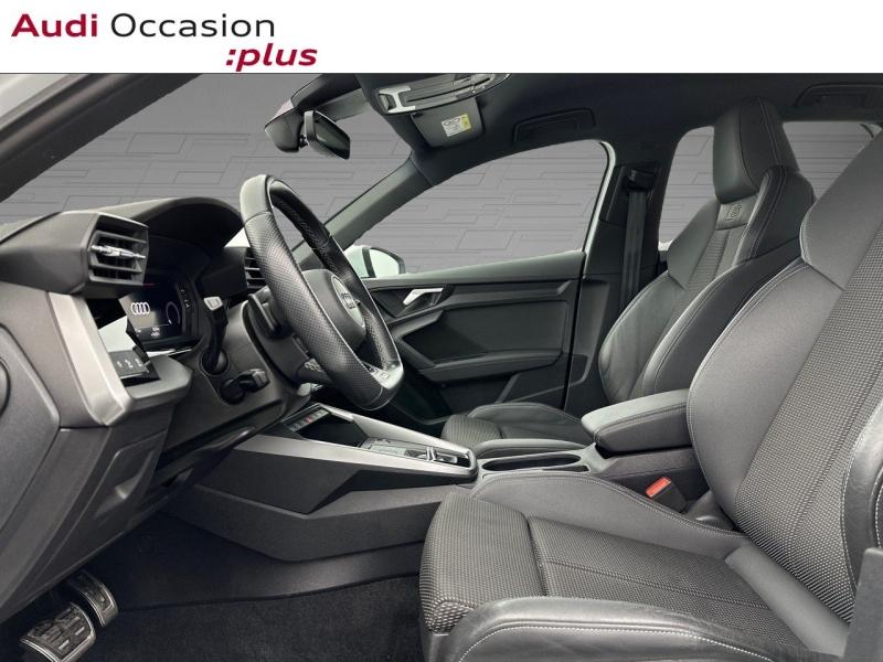 Voitures occasions Audi A3 Sportback S line Montigny-le-Bretonneux