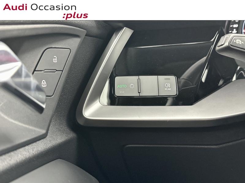 Voitures occasions Audi A3 Sportback Base Montigny-le-Bretonneux