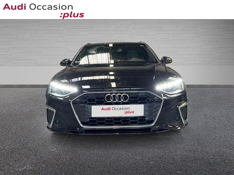 Voitures occasions Audi A4 Avant S line Montigny-le-Bretonneux