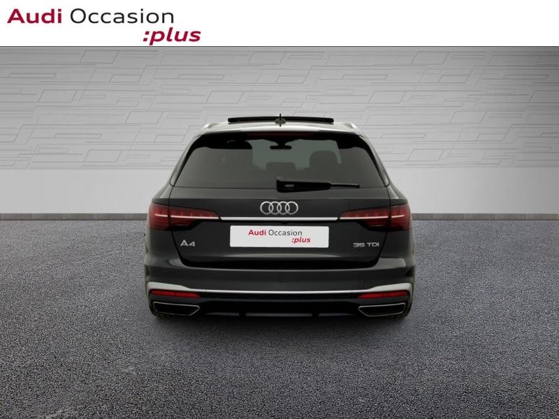 Voitures occasions Audi A4 Avant S line Montigny-le-Bretonneux