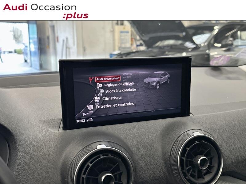 Voitures occasions Audi Q2 Design luxe Montigny-le-Bretonneux