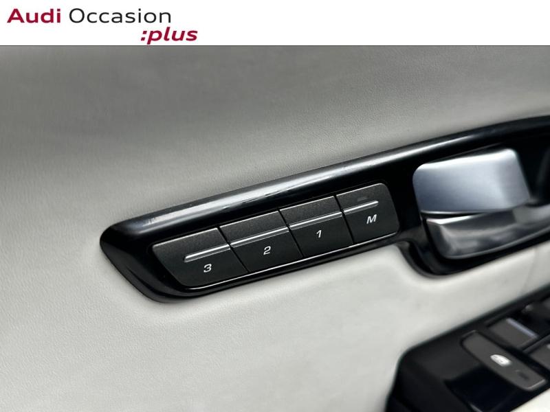 Voitures occasions LAND-ROVER RANGE ROVER EVOQUE HSE Montigny-le-Bretonneux