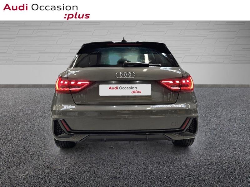 Voitures occasions Audi A1 Sportback S line plus Montigny-le-Bretonneux