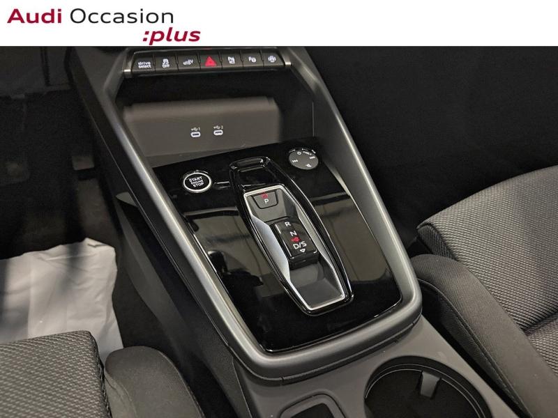 Voitures occasions Audi A3 Sportback S line Montigny-le-Bretonneux