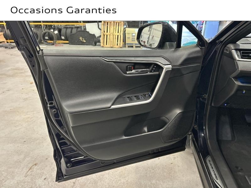 Voitures occasions TOYOTA RAV4 Collection Montigny-le-Bretonneux