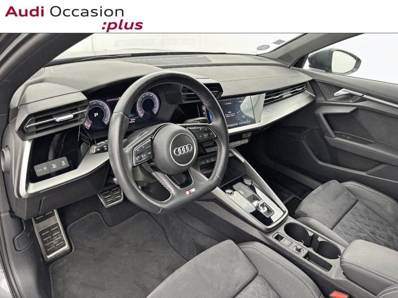 Voitures occasions Audi A3 Sportback S line Montigny-le-Bretonneux