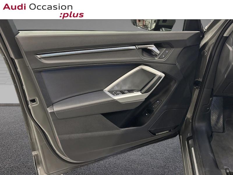 Voitures occasions Audi Q3 Design Luxe Montigny-le-Bretonneux
