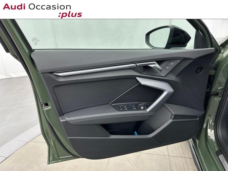 Voitures occasions Audi A3 Sportback S line Montigny-le-Bretonneux