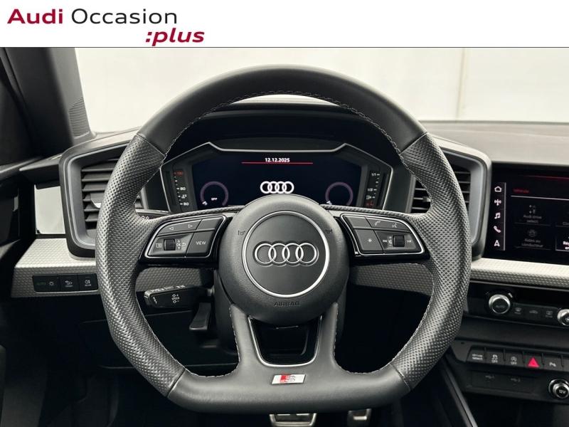 Voitures occasions Audi A1 Sportback S line plus Montigny-le-Bretonneux