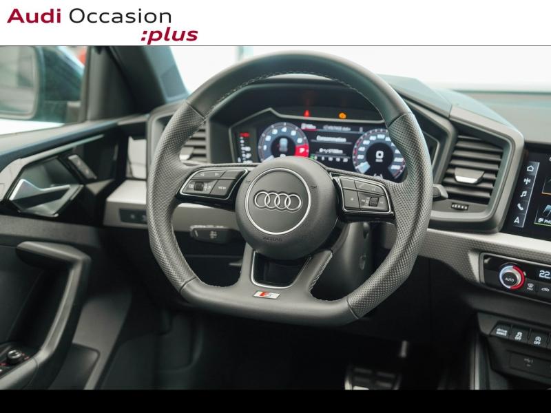 Voitures occasions Audi A1 Sportback S line plus Montigny-le-Bretonneux