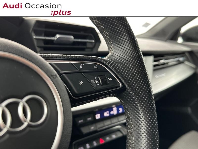 Voitures occasions Audi A3 Sportback S line Montigny-le-Bretonneux