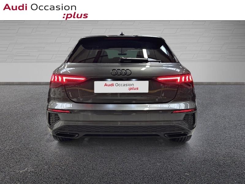 Voitures occasions Audi A3 Sportback S line Montigny-le-Bretonneux